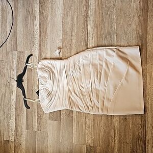 Adrianna papell beige Dress size 6 NWT